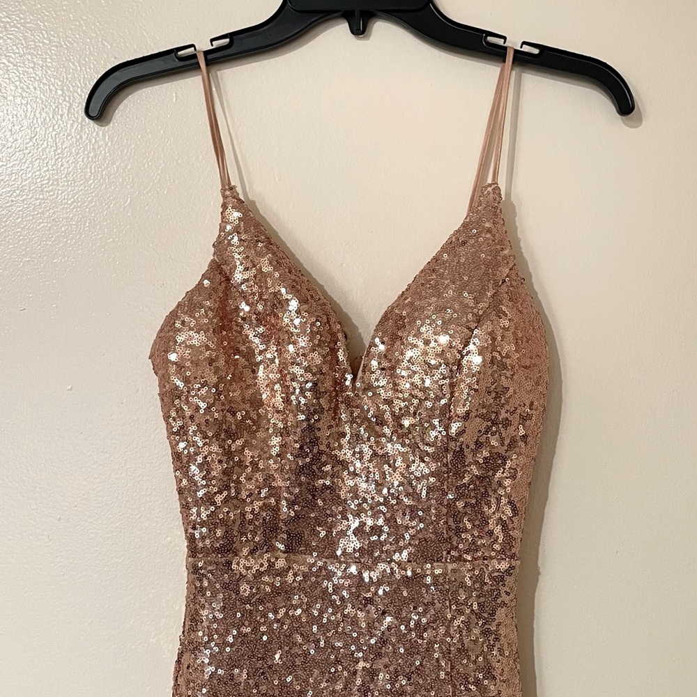Junior’s Sequin Prom Dress with Leg Slit